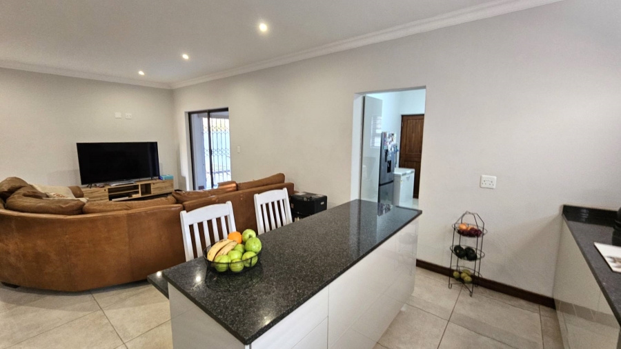 3 Bedroom Property for Sale in Melodie North West